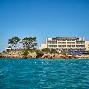 https://grand-lido.comcaribbean.com