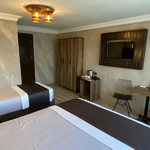 Insta Karakoy Aparthotel